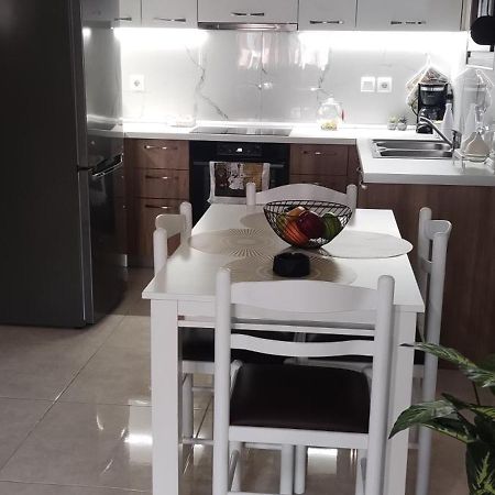 Πολυτελεσ -Μοντερνο Διαμερισμα Apartman Lárisza Kültér fotó