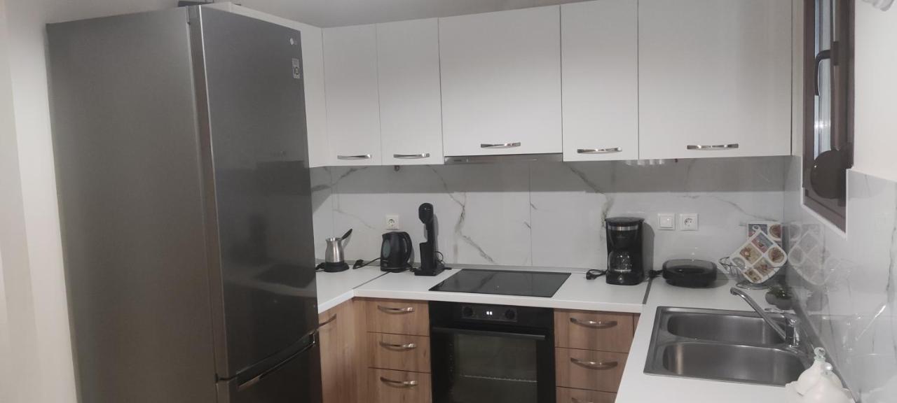 Πολυτελεσ -Μοντερνο Διαμερισμα Apartman Lárisza Kültér fotó